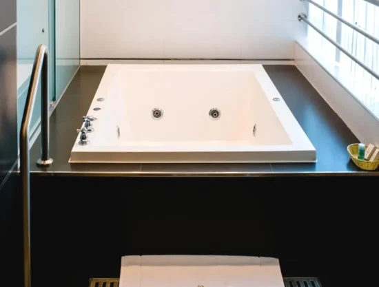 Bañera de Hidromasaje Verona Hotel Baños Turcos Lima