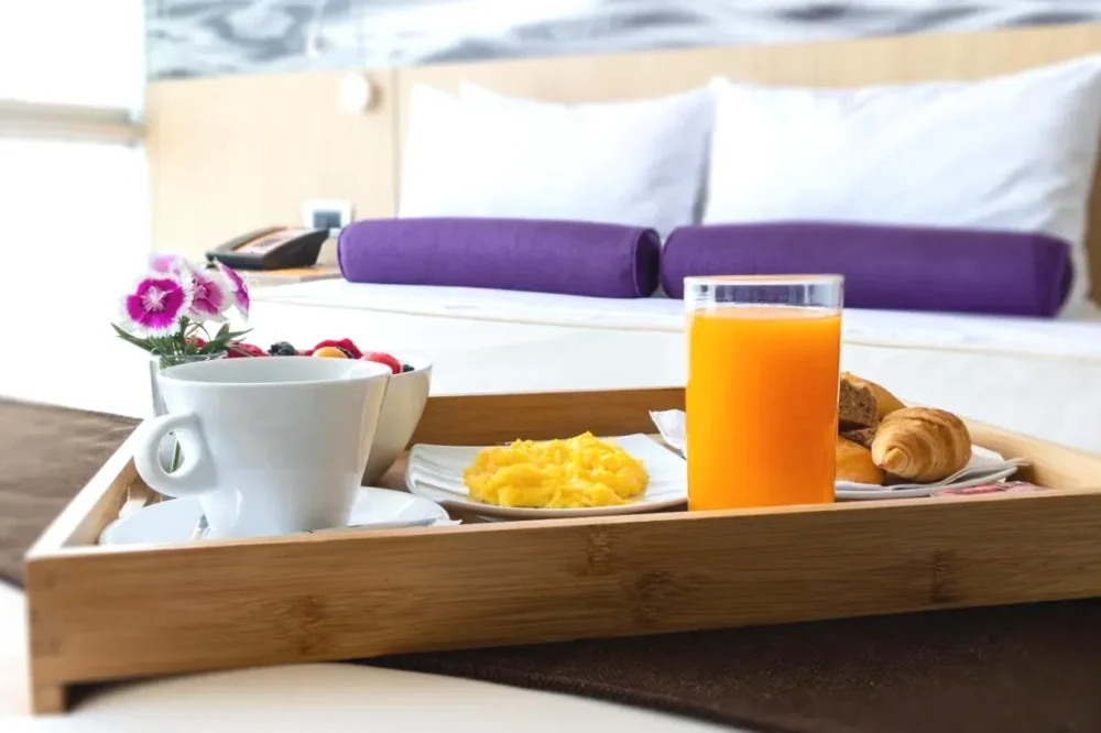 Desayuno en la habitación Palmetto Hotel Business San Borja