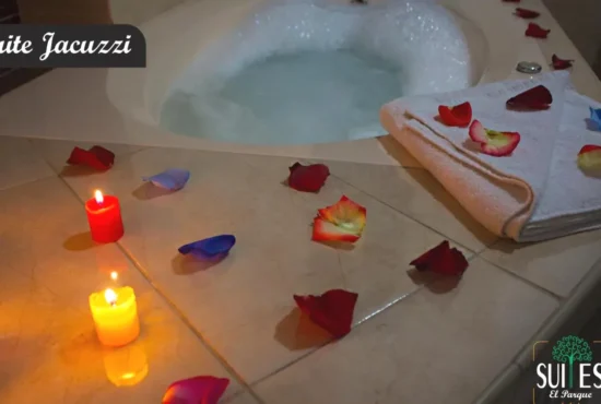 Habitación con Jacuzzi Romántica Suites El Parque Los Olivos