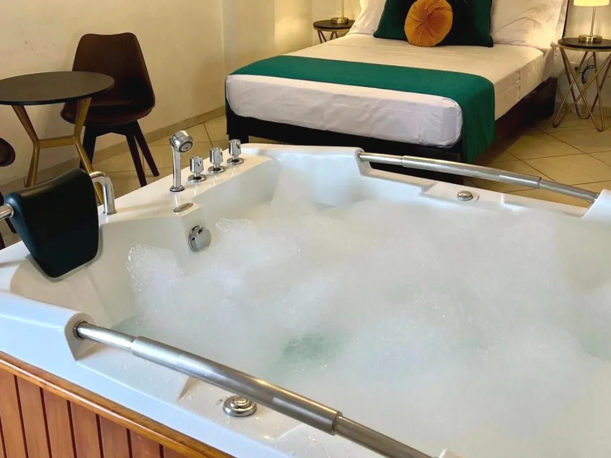 Increíble Jacuzzi para dos Hotel Limamar San Martín de Porres Increíble Jacuzzi para dos Hotel Limamar San Martín de Porres