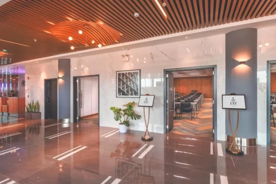 Interior del Lyz Business Hotel Piura