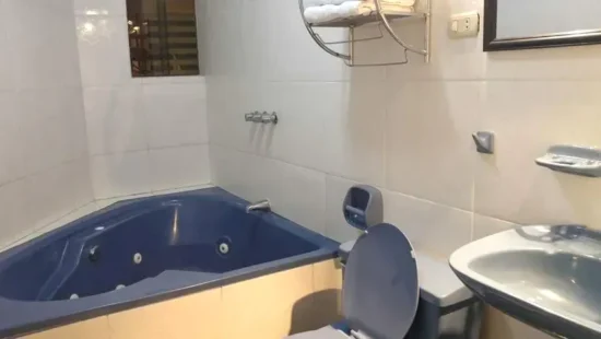 Jacuzzi Privado del CasaHotel Jockey Plaza Mall Lima