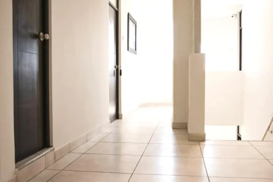 Pasillo del Serk'ana Suite Hostal en Arequipa
