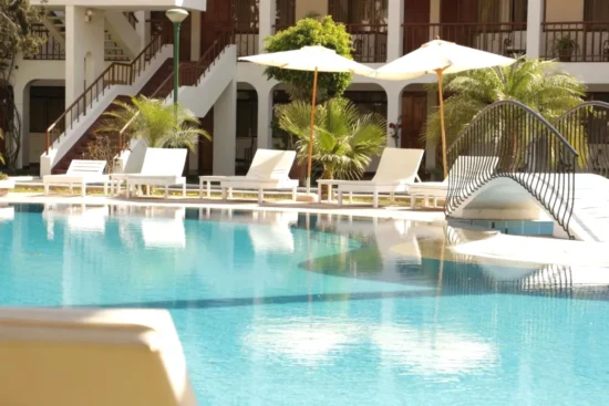 Piscina del Hotel Villa de Valverde Ica