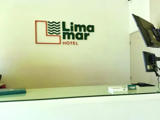 Recepción del Hotel Limamar San Martín de Porres