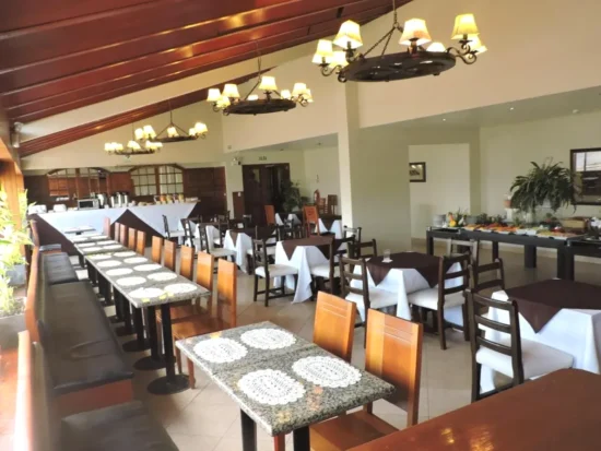 Restaurante Epiqus Hotel Miraflores