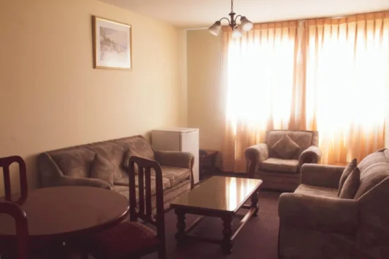 Sofá en la Suite Presidencial Hotel Internacional Lima