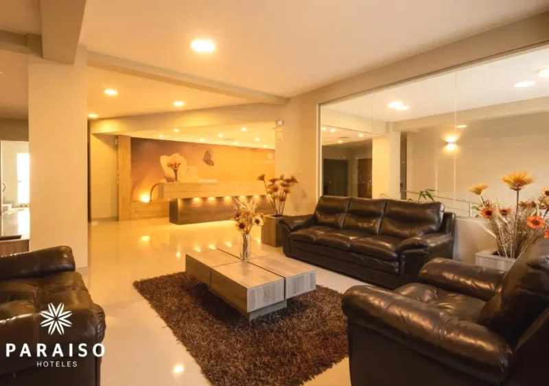 Sofas y sala de estar Hoteles Paraiso PIURA