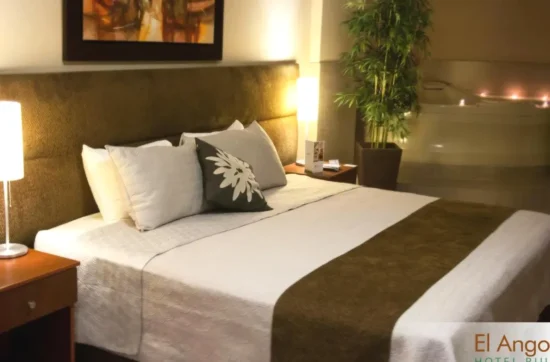 Suite romántica con hidromasaje Hotel El Angolo Piura