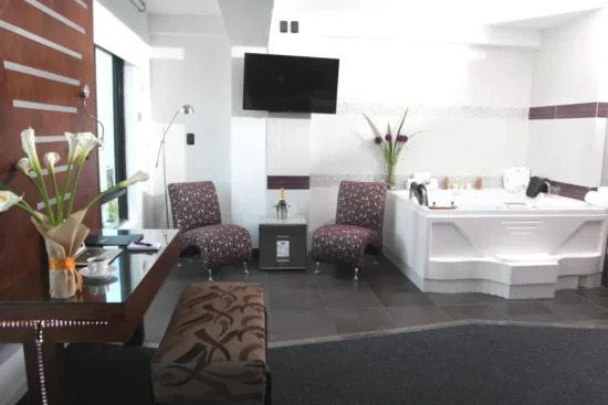 Suite Senior Hotel Rivera Inn Lince Lima con Bañera de Hidromasaje
