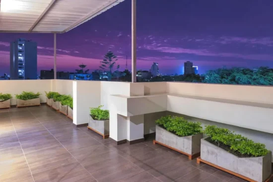 Terraza con Vistas del Rado Hotel Quintanas Trujillo